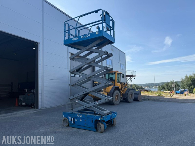 Genie GS-3246 sakselift - 639 timer. - Lift: bilde 1 Genie GS-3246 sakselift - 639 timer. - Lift: bilde 1