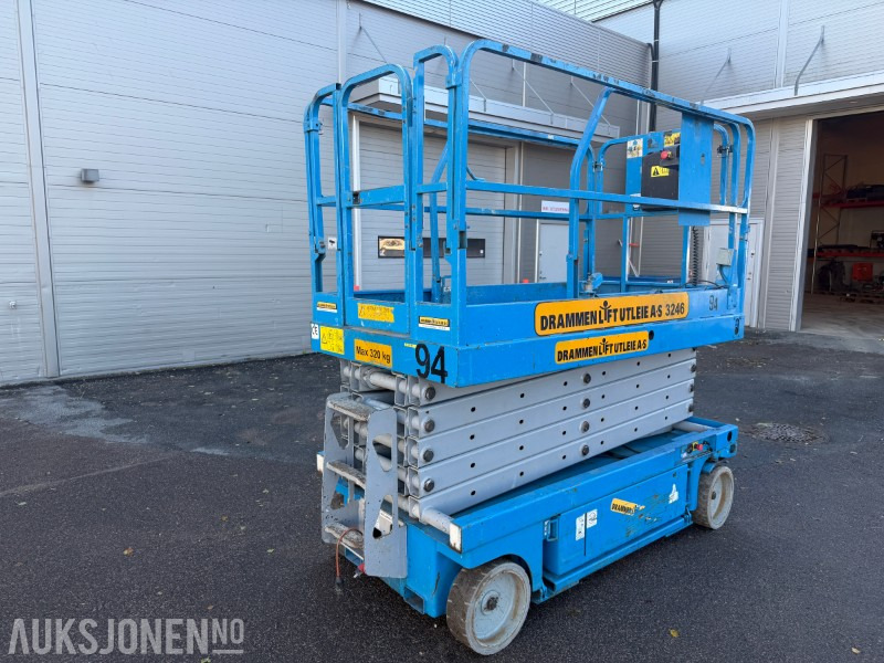 Genie GS3246 sakselift / 12 meter arbeidshøyde - Lift: bilde 1 Genie GS3246 sakselift / 12 meter arbeidshøyde - Lift: bilde 1