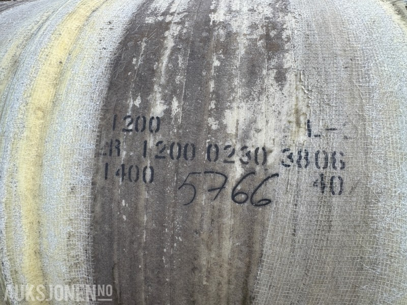 Glassfibertank ca. 3000 liter - Anleggsmaskiner: bilde 5 Glassfibertank ca. 3000 liter - Anleggsmaskiner: bilde 5