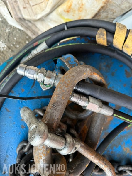 Hydraulisk magnet - Diameter på plate 125 cm - Anleggsmaskiner: bilde 5 Hydraulisk magnet - Diameter på plate 125 cm - Anleggsmaskiner: bilde 5