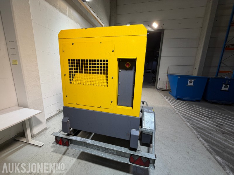 2018 Atlas Copco QAS 60 tilhengermontert strømgenerator - Reparasjonsobjekt - Industrimaskin: bilde 3 2018 Atlas Copco QAS 60 tilhengermontert strømgenerator - Reparasjonsobjekt - Industrimaskin: bilde 3