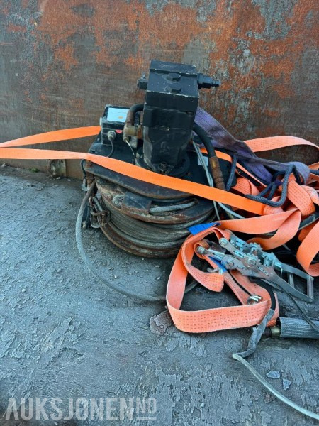 Kranbil Vinsj - ingen minstepris - Kran: bilde 2 Kranbil Vinsj - ingen minstepris - Kran: bilde 2