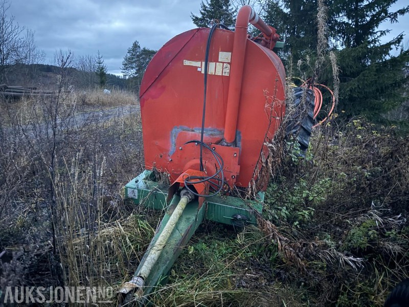 1998 Orkel Gjødselvogn 6m3 - Landbruksteknikk: bilde 2 1998 Orkel Gjødselvogn 6m3 - Landbruksteknikk: bilde 2