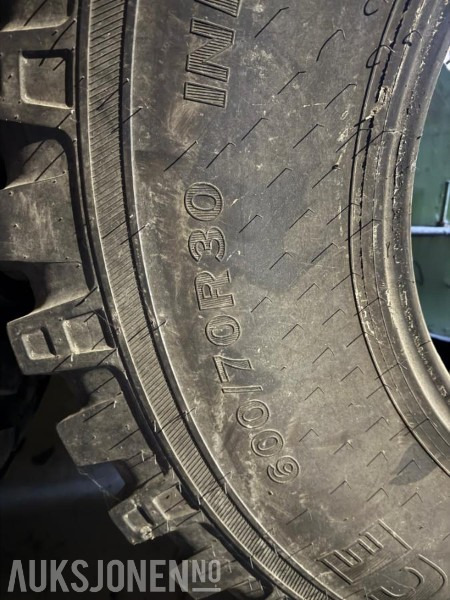 2 stk. Allianse Industrihjul 600/70R30 - Landbruksteknikk: bilde 5 2 stk. Allianse Industrihjul 600/70R30 - Landbruksteknikk: bilde 5