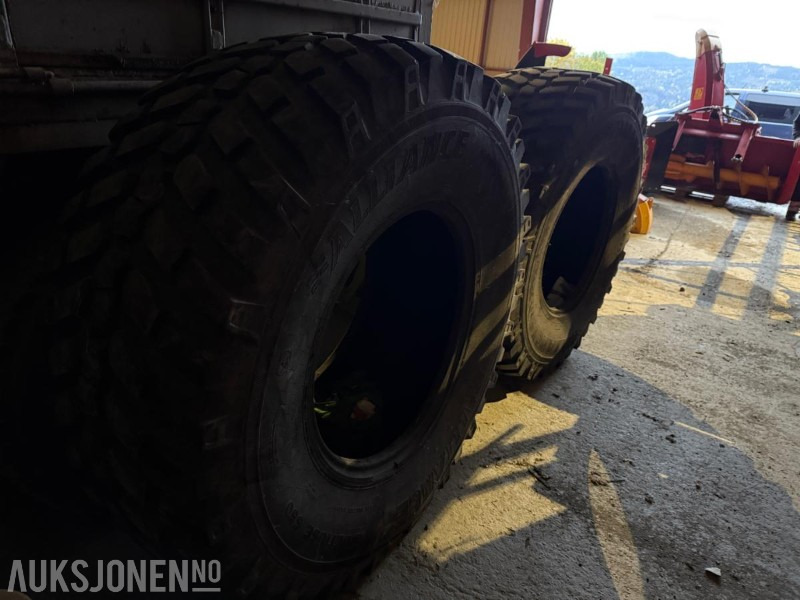2 stk. Allianse Industrihjul 600/70R30 - Landbruksteknikk: bilde 2 2 stk. Allianse Industrihjul 600/70R30 - Landbruksteknikk: bilde 2