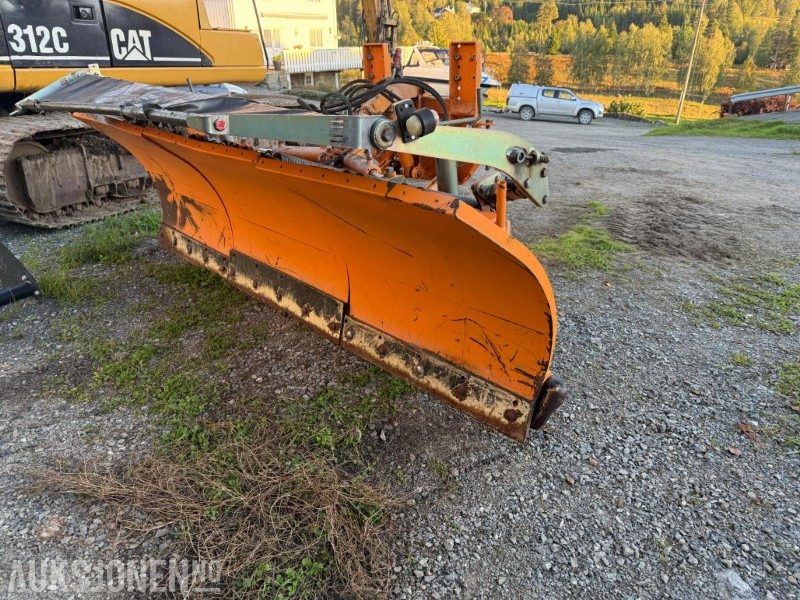 2000 Hydrac LB 300 Snøskjær - Landbruksteknikk: bilde 1 2000 Hydrac LB 300 Snøskjær - Landbruksteknikk: bilde 1