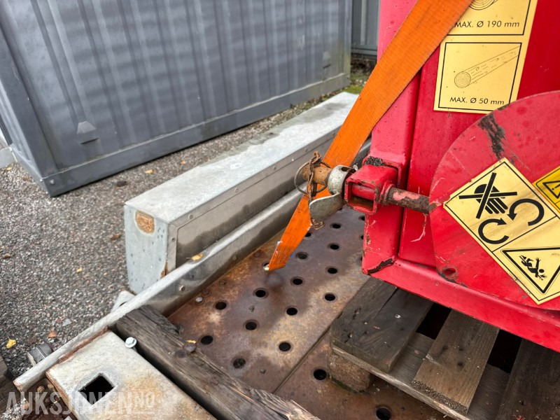 2001 Junkkari HJ200Gt Flishugger - Landbruksteknikk: bilde 5 2001 Junkkari HJ200Gt Flishugger - Landbruksteknikk: bilde 5