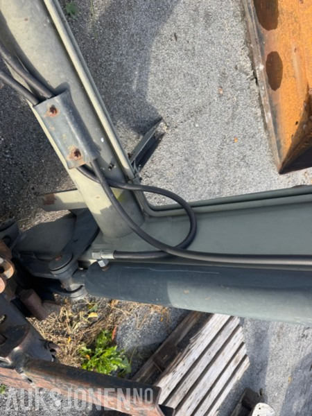 2003 Quicke UM Frontlaster for traktor - Landbruksteknikk: bilde 5 2003 Quicke UM Frontlaster for traktor - Landbruksteknikk: bilde 5