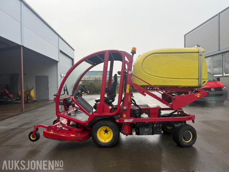 2008 Gianni Ferrari Turbo 4Fifty sitteklipper m/oppsamler - 1038 timer. - Landbruksteknikk: bilde 4 2008 Gianni Ferrari Turbo 4Fifty sitteklipper m/oppsamler - 1038 timer. - Landbruksteknikk: bilde 4