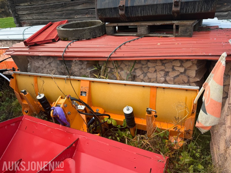 2008 ZAUGG AG Eggiwil (Sveits) G8K-240 snøskjær / snøplog - Landbruksteknikk: bilde 2 2008 ZAUGG AG Eggiwil (Sveits) G8K-240 snøskjær / snøplog - Landbruksteknikk: bilde 2