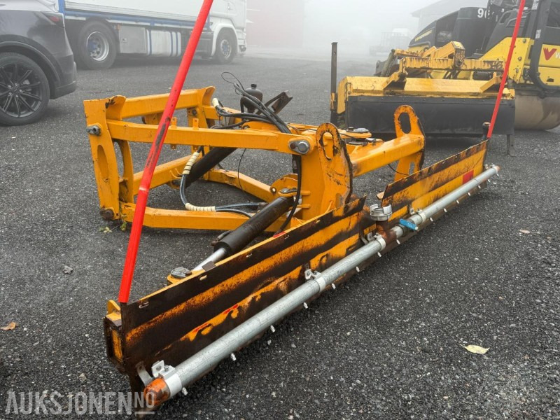 2009 Meiren MSP3703 Brøyteplate med påsveiset spylebom - Landbruksteknikk: bilde 1 2009 Meiren MSP3703 Brøyteplate med påsveiset spylebom - Landbruksteknikk: bilde 1