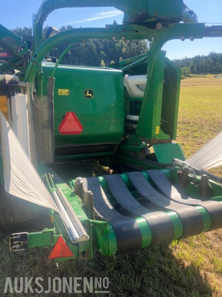 2011 John Deere 744 Premium Rundballepresse / Kombipresse - Landbruksteknikk: bilde 3 2011 John Deere 744 Premium Rundballepresse / Kombipresse - Landbruksteknikk: bilde 3