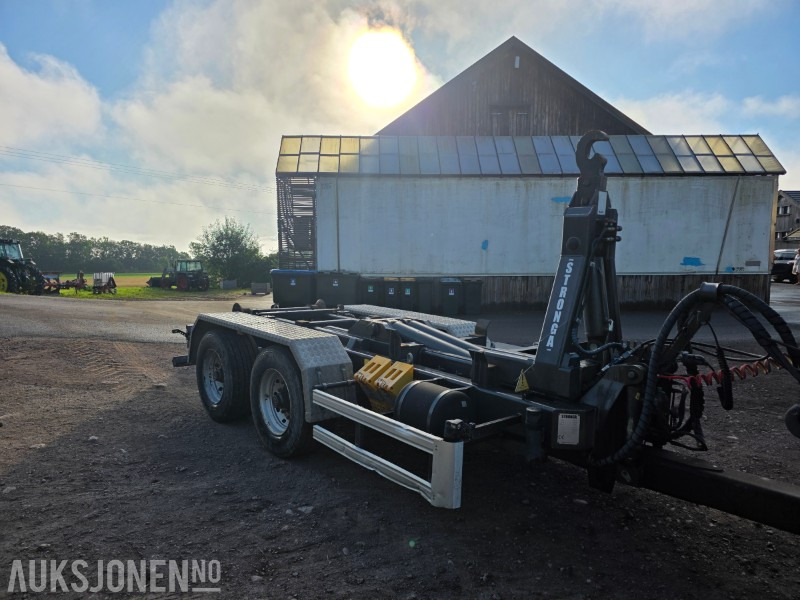 2016 STRONGA HOOKLOADA STRONGA Kroktilhenger - Tillatt totaltvekt 22000 kg - Landbruksteknikk: bilde 2 2016 STRONGA HOOKLOADA STRONGA Kroktilhenger - Tillatt totaltvekt 22000 kg - Landbruksteknikk: bilde 2