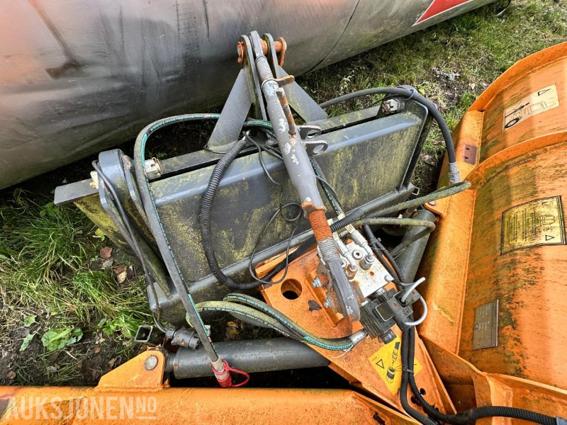 2019 Schmidt Tellefsdal VPL 39 V-plog - Landbruksteknikk: bilde 4 2019 Schmidt Tellefsdal VPL 39 V-plog - Landbruksteknikk: bilde 4