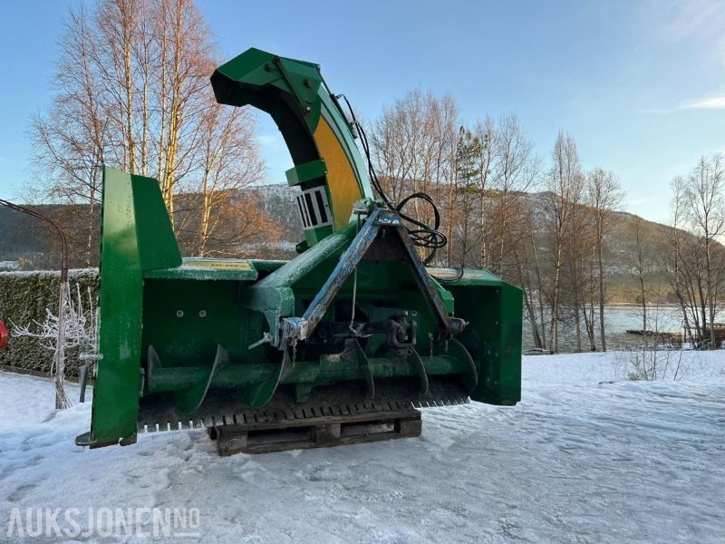 2021 Nordtec ATF 226 3G - to-trinns snøfres med kantvinge, støttehjul og PTO aksling - Arbeidsbredde 2350 mm - Landbruksteknikk: bilde 1 2021 Nordtec ATF 226 3G - to-trinns snøfres med kantvinge, støttehjul og PTO aksling - Arbeidsbredde 2350 mm - Landbruksteknikk: bilde 1