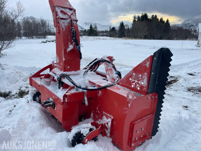 2024 Hamney PX-240 Vendbar snøfres med kantskjær begge sider - Landbruksteknikk: bilde 2 2024 Hamney PX-240 Vendbar snøfres med kantskjær begge sider - Landbruksteknikk: bilde 2