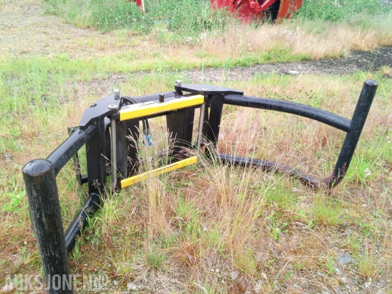 ÅLØ Rundballe-klype - Landbruksteknikk: bilde 3 ÅLØ Rundballe-klype - Landbruksteknikk: bilde 3