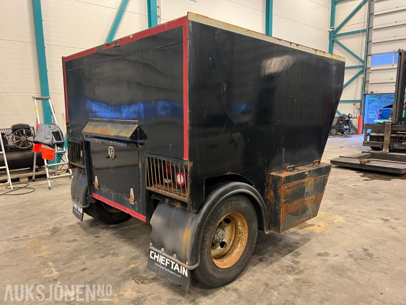 Chaftain strøvogn - Landbruksteknikk: bilde 5 Chaftain strøvogn - Landbruksteknikk: bilde 5
