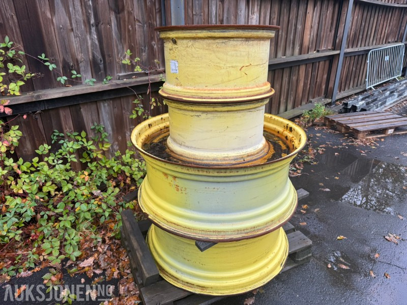 Felgsett til John Deere – AL118455 og AL174627 - Landbruksteknikk: bilde 3 Felgsett til John Deere – AL118455 og AL174627 - Landbruksteknikk: bilde 3