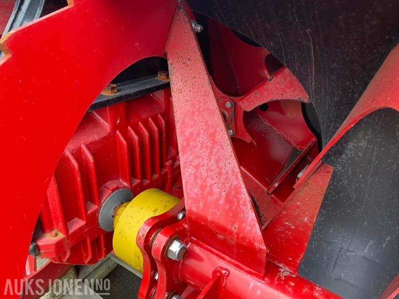 IGLAND SNØFRES SB2690 - Landbruksteknikk: bilde 5 IGLAND SNØFRES SB2690 - Landbruksteknikk: bilde 5