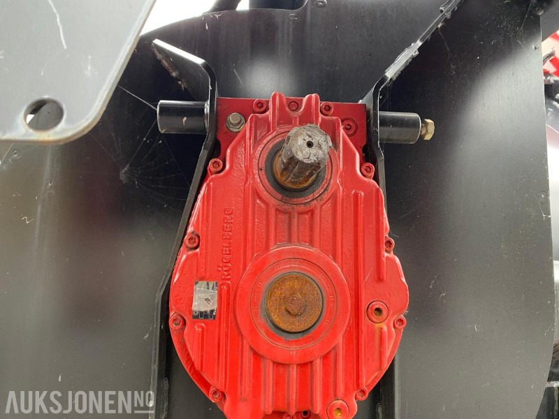 IGLAND SNØFRES SB2690 - Landbruksteknikk: bilde 2 IGLAND SNØFRES SB2690 - Landbruksteknikk: bilde 2