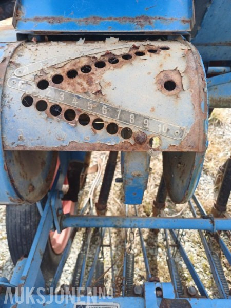 Nordsten Lifromatic såmaskin - Landbruksteknikk: bilde 5 Nordsten Lifromatic såmaskin - Landbruksteknikk: bilde 5