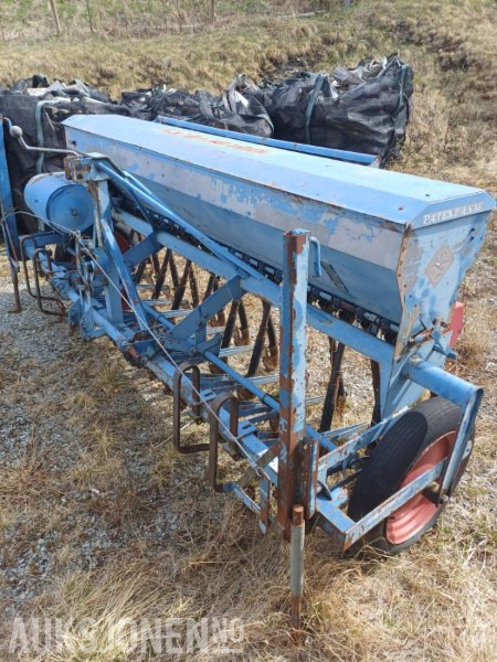 Nordsten Lifromatic såmaskin - Landbruksteknikk: bilde 1 Nordsten Lifromatic såmaskin - Landbruksteknikk: bilde 1