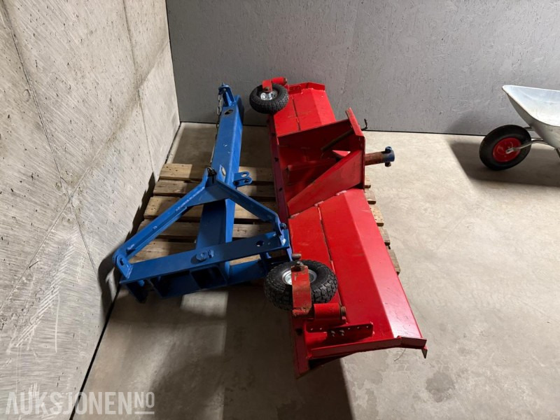 Planringsskjær 2m bredde til traktor - Landbruksteknikk: bilde 2 Planringsskjær 2m bredde til traktor - Landbruksteknikk: bilde 2