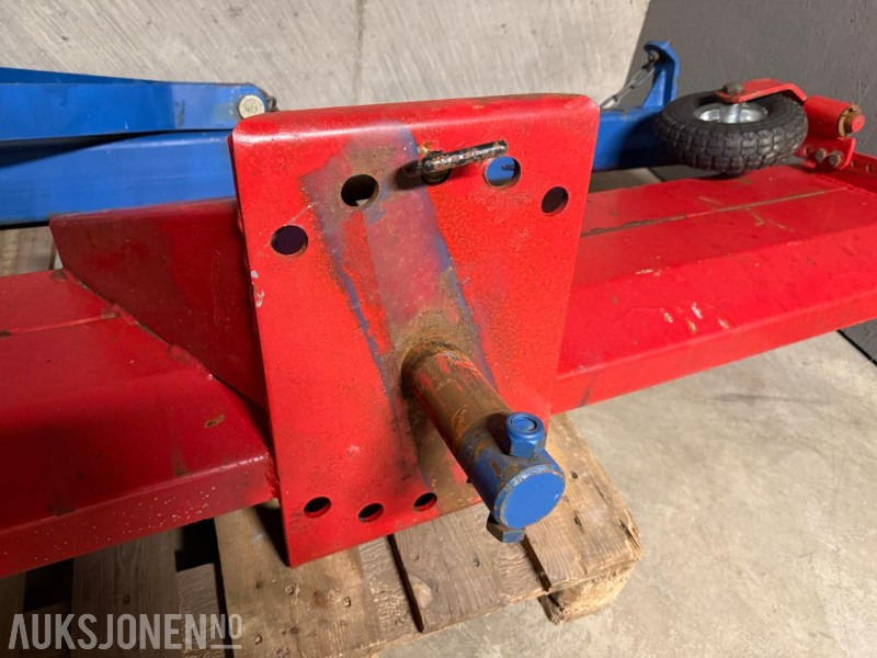 Planringsskjær 2m bredde til traktor - Landbruksteknikk: bilde 4 Planringsskjær 2m bredde til traktor - Landbruksteknikk: bilde 4