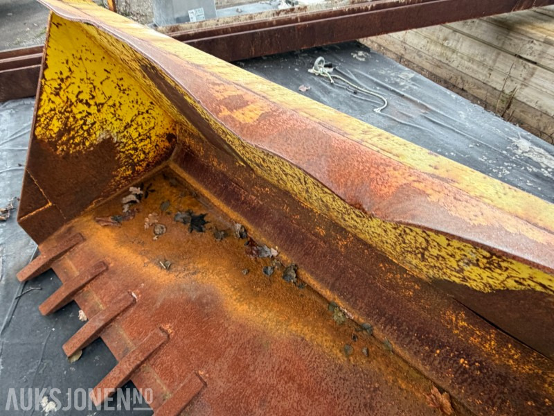 Traktorskuff 162 cm - Landbruksteknikk: bilde 5 Traktorskuff 162 cm - Landbruksteknikk: bilde 5