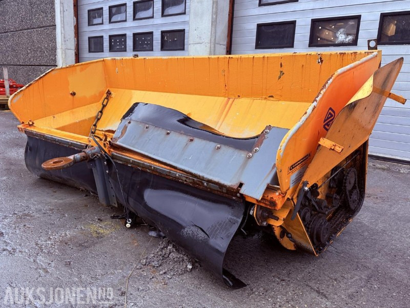 2015 Epoke TKB12-280 Sandstrøer til etterheng på lastebil - Lastebil: bilde 1 2015 Epoke TKB12-280 Sandstrøer til etterheng på lastebil - Lastebil: bilde 1