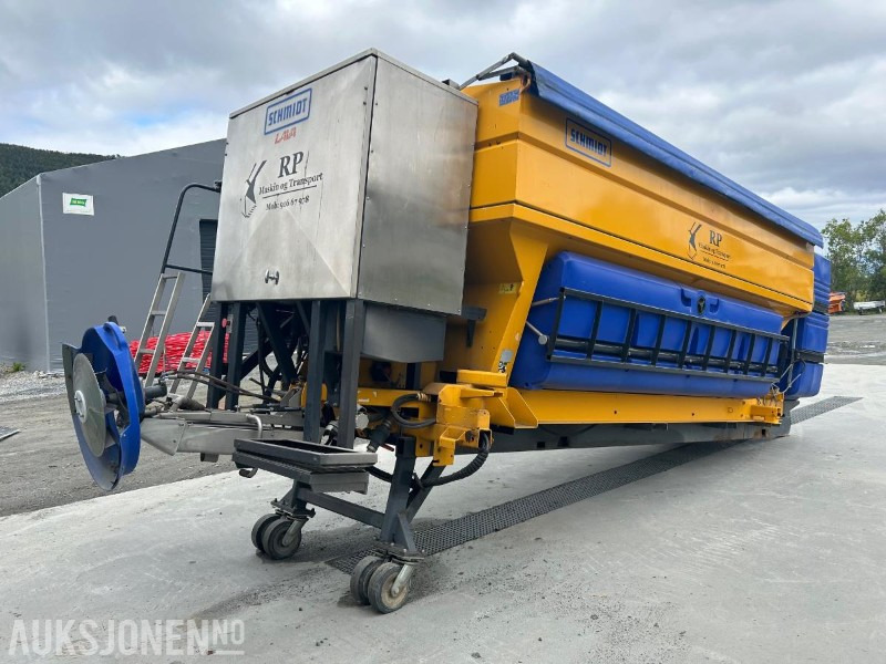 2016 AEBI Schmidt Stratos Fastsandspreder - Lastebil: bilde 1 2016 AEBI Schmidt Stratos Fastsandspreder - Lastebil: bilde 1