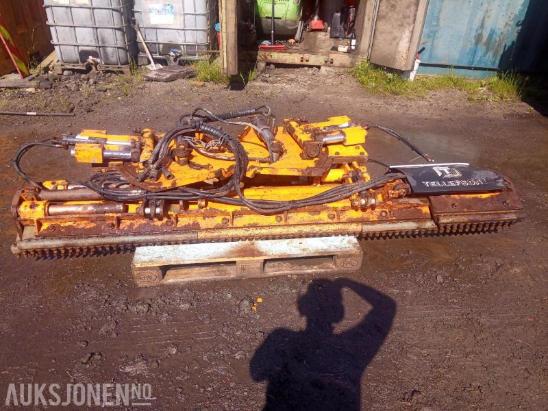 Tellefsdal LS-3500 S brøyteskjær med sving - Lastebil: bilde 1 Tellefsdal LS-3500 S brøyteskjær med sving - Lastebil: bilde 1