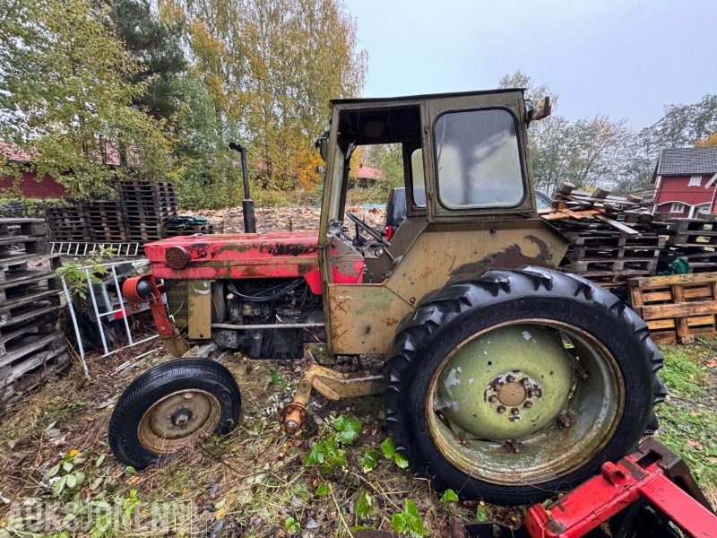 Massey Ferguson 165 traktor - Traktor: bilde 4 Massey Ferguson 165 traktor - Traktor: bilde 4