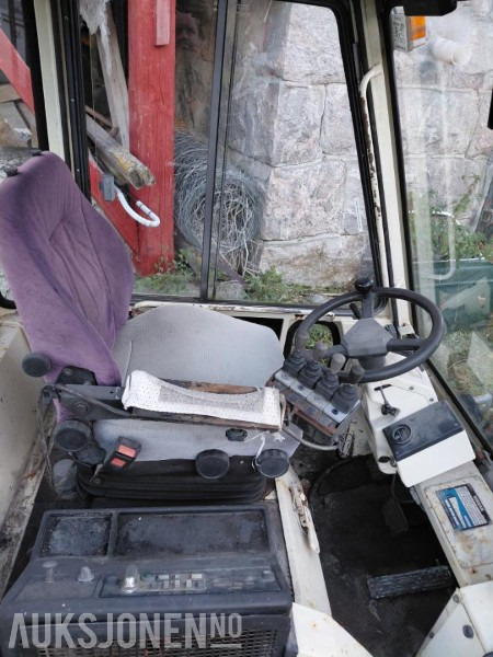 1993 Nissan RGH02A30U gaffeltruck - Materialhåndteringsutstyr: bilde 5 1993 Nissan RGH02A30U gaffeltruck - Materialhåndteringsutstyr: bilde 5