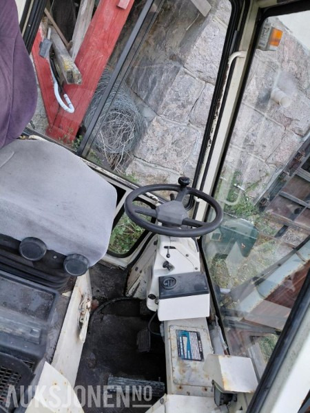 1993 Nissan RGH02A30U gaffeltruck - Materialhåndteringsutstyr: bilde 4 1993 Nissan RGH02A30U gaffeltruck - Materialhåndteringsutstyr: bilde 4