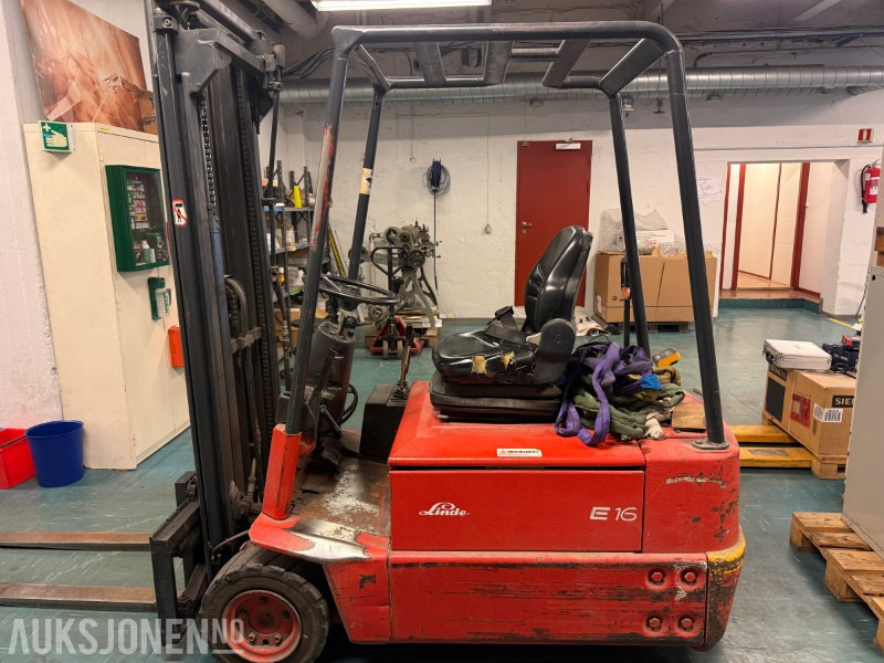 1996 Linde E16 Z-234 – 1600 kg Gaffeltruck med Lader - Materialhåndteringsutstyr: bilde 2 1996 Linde E16 Z-234 – 1600 kg Gaffeltruck med Lader - Materialhåndteringsutstyr: bilde 2