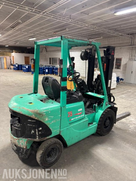 2003 Mitsubishi FD25K - Materialhåndteringsutstyr: bilde 3 2003 Mitsubishi FD25K - Materialhåndteringsutstyr: bilde 3