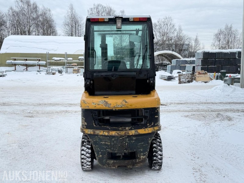2006 Cat DP25N motvektstruck / 3,3 meter løftehøyde - Materialhåndteringsutstyr: bilde 4 2006 Cat DP25N motvektstruck / 3,3 meter løftehøyde - Materialhåndteringsutstyr: bilde 4