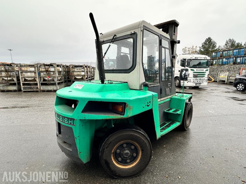 2006 Mitsubishi FD70 - 7 tonns diesel gaffeltruck - Materialhåndteringsutstyr: bilde 5 2006 Mitsubishi FD70 - 7 tonns diesel gaffeltruck - Materialhåndteringsutstyr: bilde 5