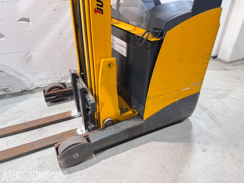 2007 Jungheinrich ETV 214 Elektrisk Skyvemasttruck - Materialhåndteringsutstyr: bilde 4 2007 Jungheinrich ETV 214 Elektrisk Skyvemasttruck - Materialhåndteringsutstyr: bilde 4