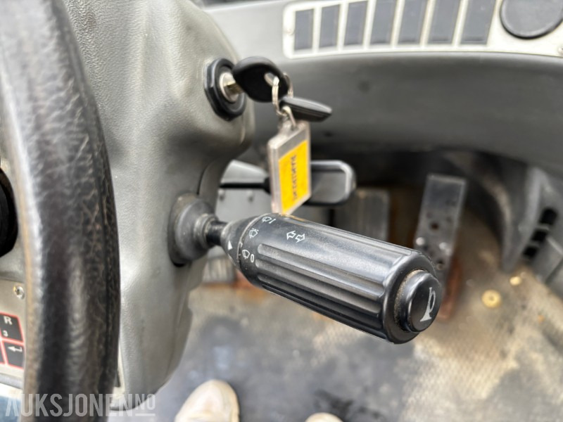 Leie  2010 Kalmar 10T Truck DCE 100-6. 5500timer. Nye Gaffler. 2010 Kalmar 10T Truck DCE 100-6. 5500timer. Nye Gaffler.: bilde 16 Leie  2010 Kalmar 10T Truck DCE 100-6. 5500timer. Nye Gaffler. 2010 Kalmar 10T Truck DCE 100-6. 5500timer. Nye Gaffler.: bilde 16