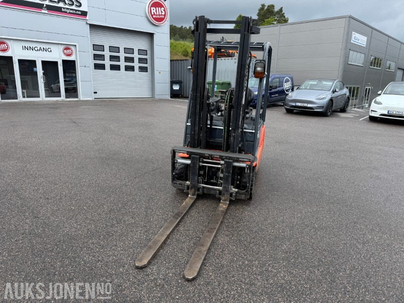 2013 Toyota 8FBET18 elektrisk gaffeltruck - Materialhåndteringsutstyr: bilde 2 2013 Toyota 8FBET18 elektrisk gaffeltruck - Materialhåndteringsutstyr: bilde 2