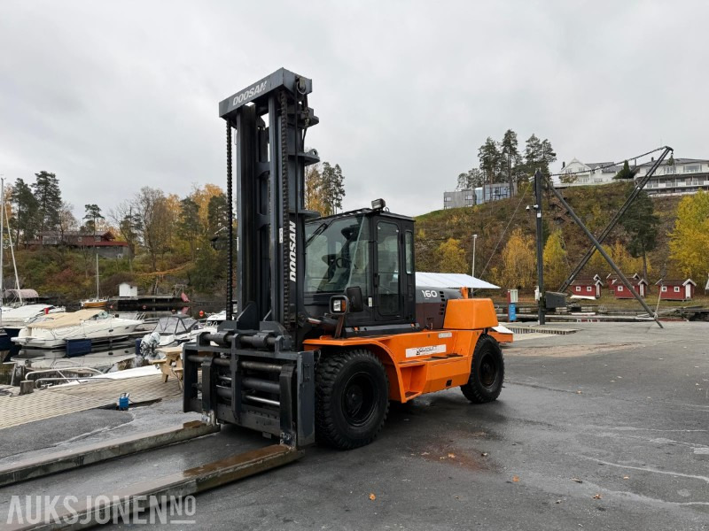 Doosan D160S-5 - 867 timer - Ny godkjenning- gaffel forlengere - Materialhåndteringsutstyr: bilde 2 Doosan D160S-5 - 867 timer - Ny godkjenning- gaffel forlengere - Materialhåndteringsutstyr: bilde 2