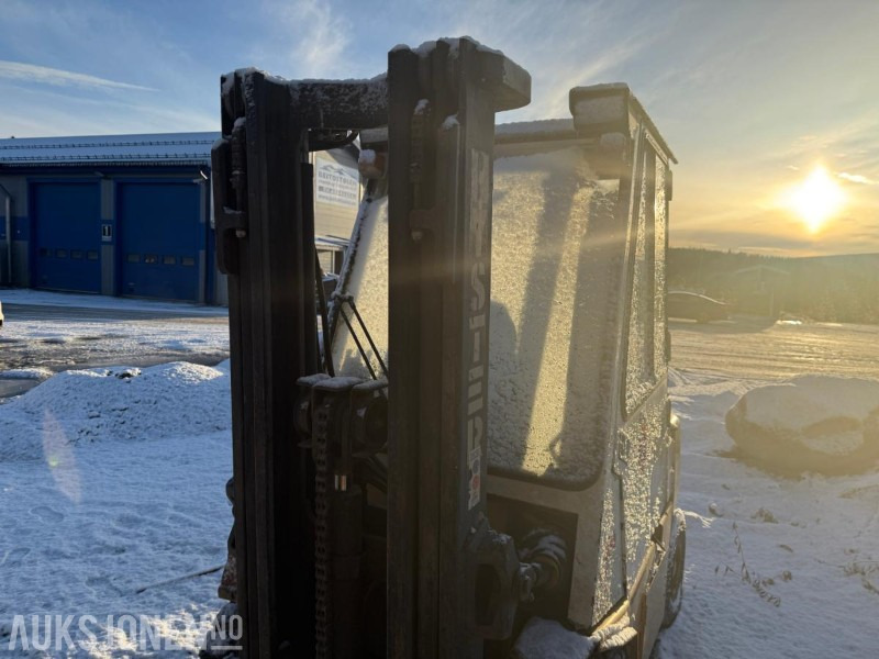 Truck rep objekt - Materialhåndteringsutstyr: bilde 2 Truck rep objekt - Materialhåndteringsutstyr: bilde 2