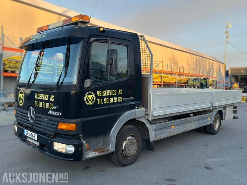 Mercedes-Benz Atego 818/42 – 2005-modell – 7,5 tonn planbil – Kjørbar, men EU utløpt - Planbil: bilde 1 Mercedes-Benz Atego 818/42 – 2005-modell – 7,5 tonn planbil – Kjørbar, men EU utløpt - Planbil: bilde 1