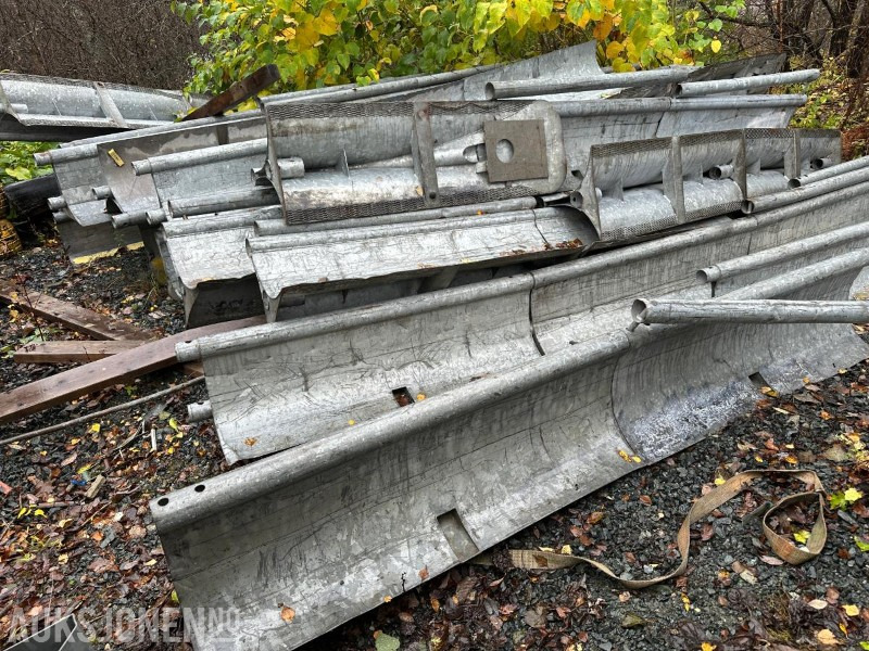 Miniguard rekkverk – ca. 58 meter - Anleggsmaskiner: bilde 1 Miniguard rekkverk – ca. 58 meter - Anleggsmaskiner: bilde 1