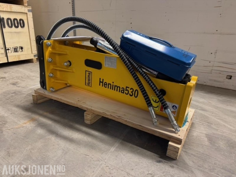 NY HENIMA PIGGHAMMER TIL 2,5-4,5 TONNS GRAVEMASKIN S40 - Hydraulisk hammer: bilde 2 NY HENIMA PIGGHAMMER TIL 2,5-4,5 TONNS GRAVEMASKIN S40 - Hydraulisk hammer: bilde 2