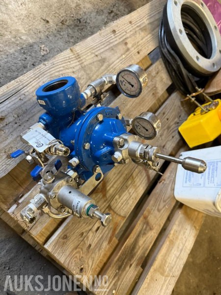 Ny/ubrukt VA del m/flere manometer - Anleggsmaskiner: bilde 3 Ny/ubrukt VA del m/flere manometer - Anleggsmaskiner: bilde 3