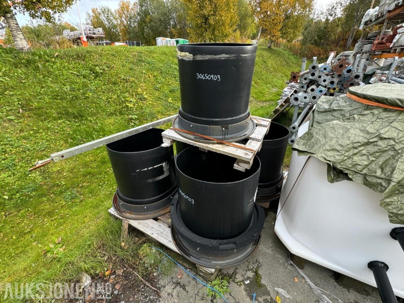 Samlebrønner med kjøresterke lokk - Nytt - Anleggsmaskiner: bilde 3 Samlebrønner med kjøresterke lokk - Nytt - Anleggsmaskiner: bilde 3